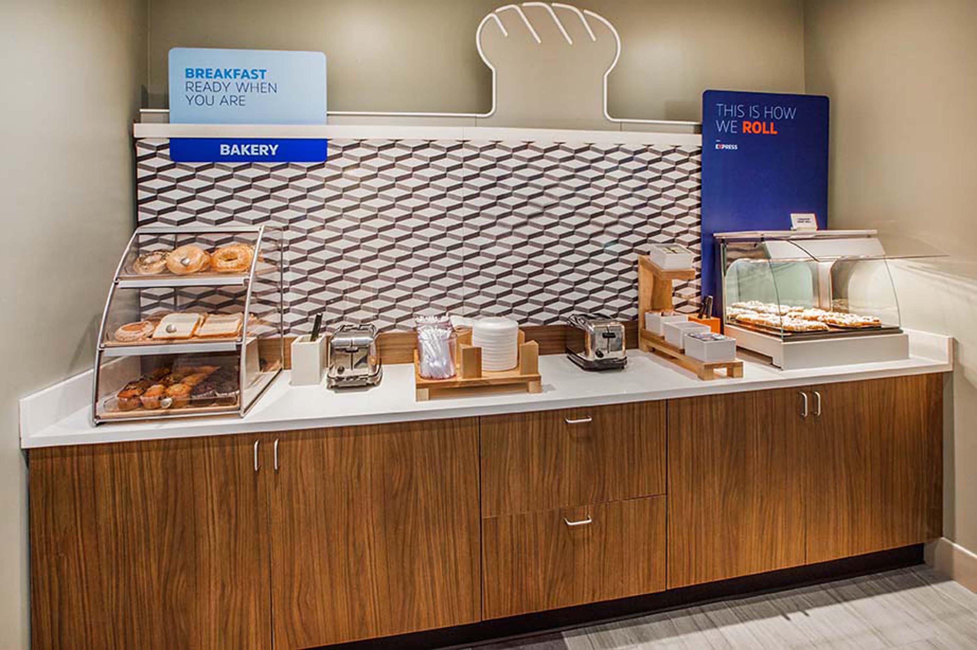Holiday Inn Express- West Sacramento By Ihg Exterior foto