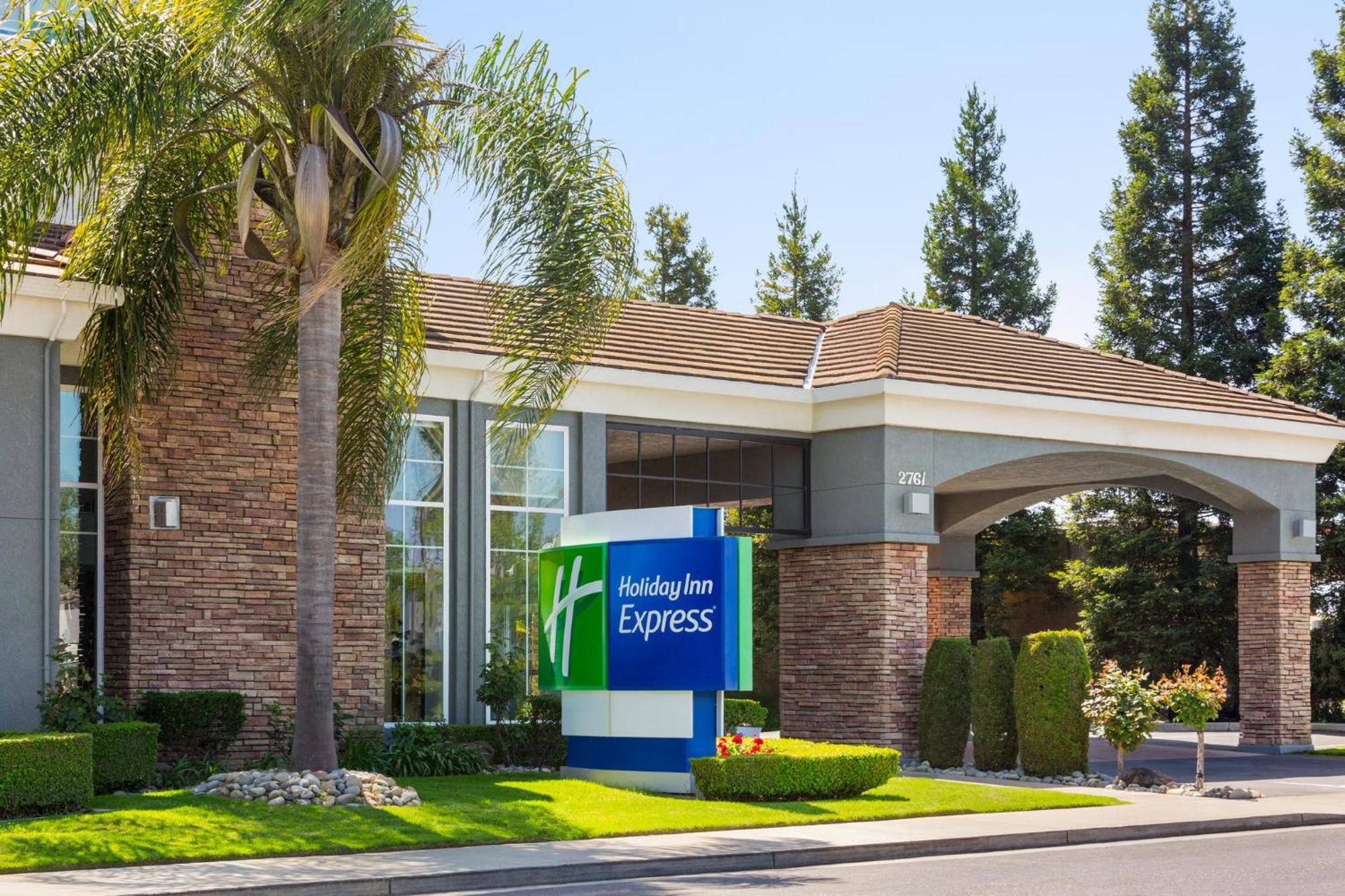 Holiday Inn Express- West Sacramento By Ihg Exterior foto
