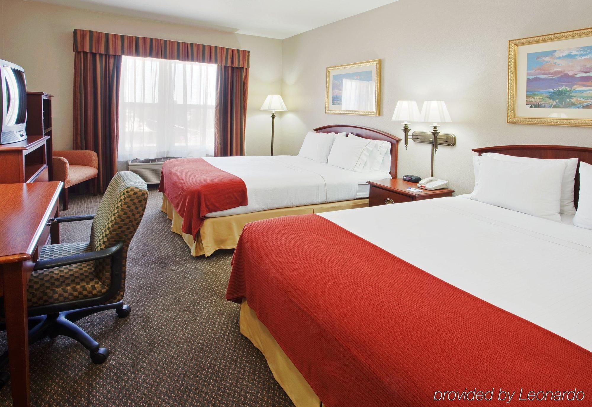 Holiday Inn Express- West Sacramento By Ihg Quarto foto