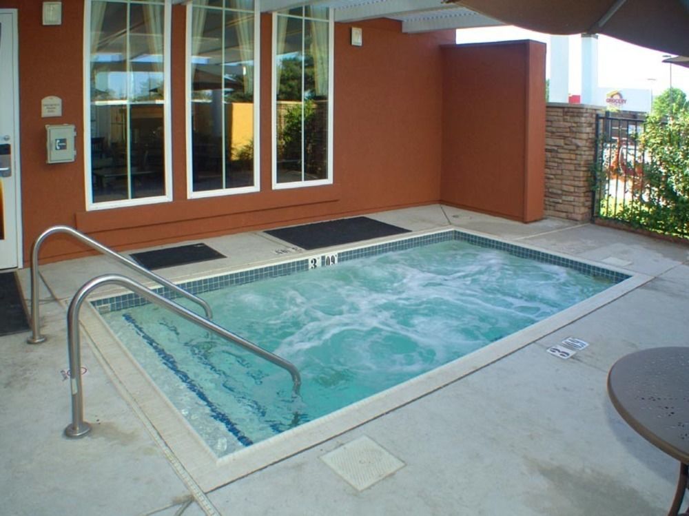 Holiday Inn Express- West Sacramento By Ihg Facilidades foto